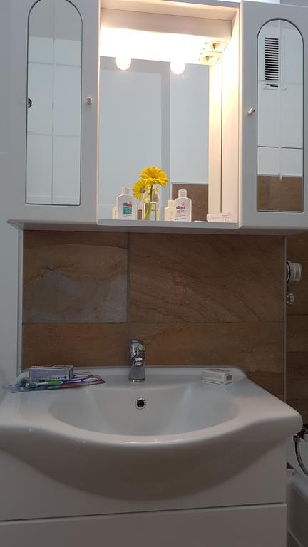 Messe Apartment *